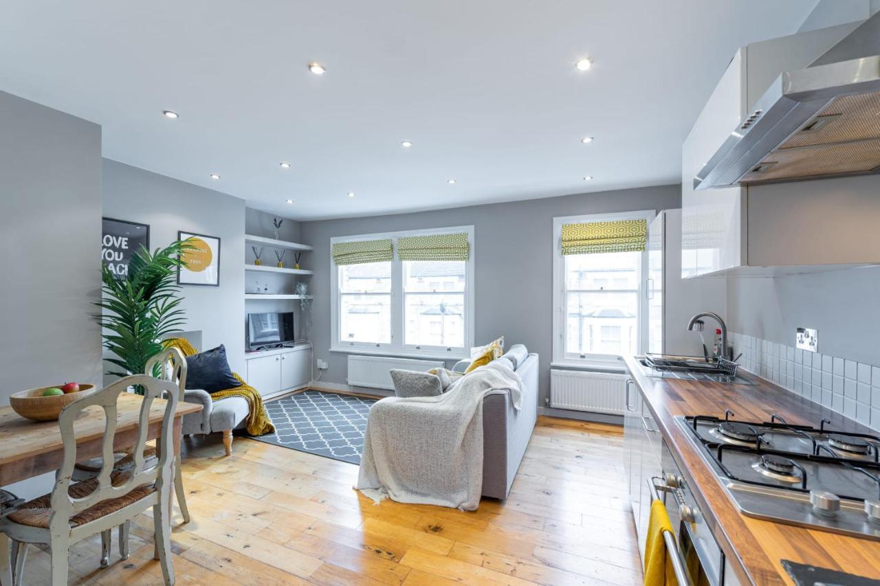 Stylish Shepherds Bush Flat Apartment Londra Exterior foto